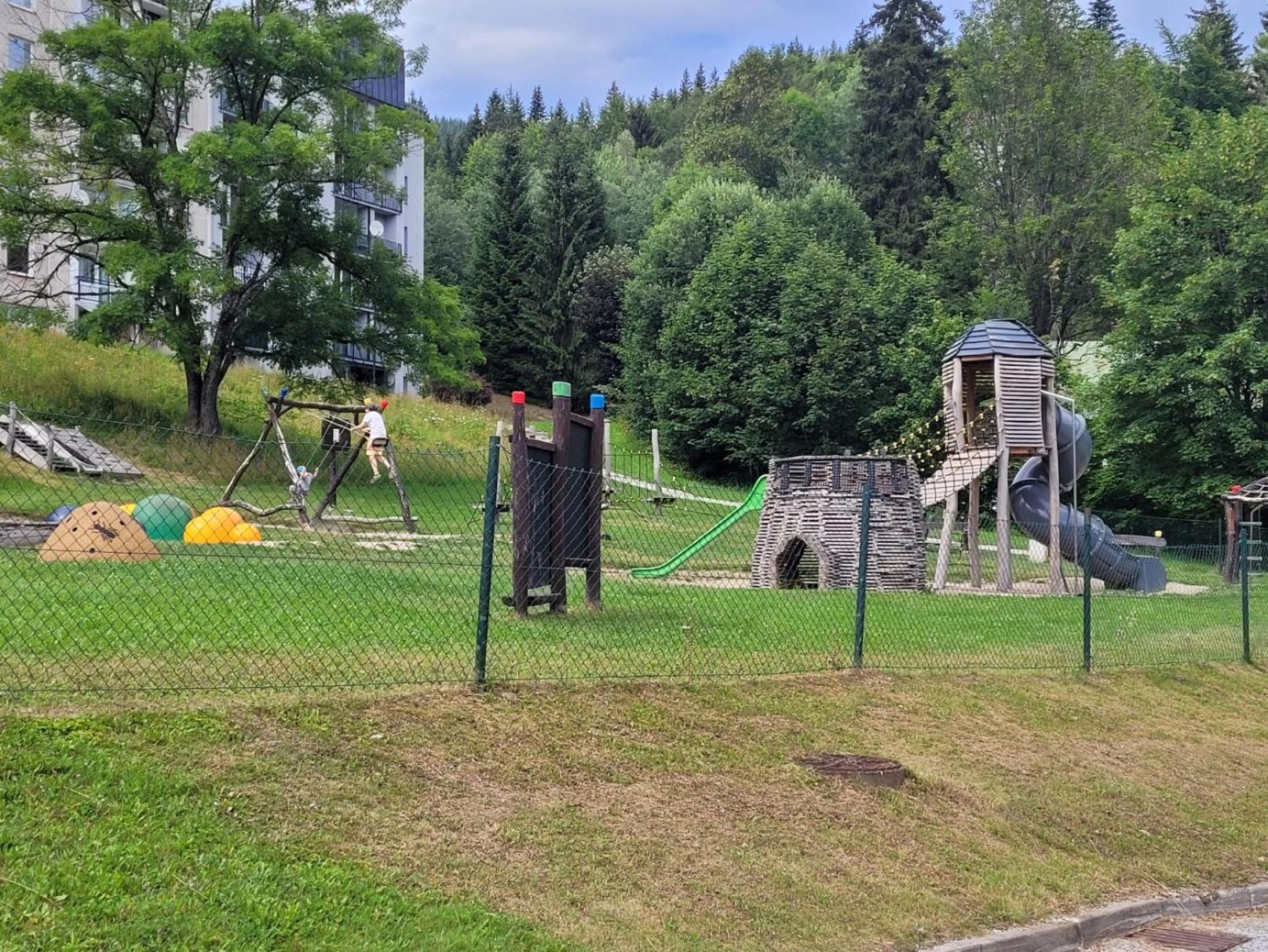 Triluzkovy Pokoj Pension Kubu Špindlerŭv Mlýn Екстериор снимка